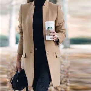 Solid color stand-up collar pocket coat